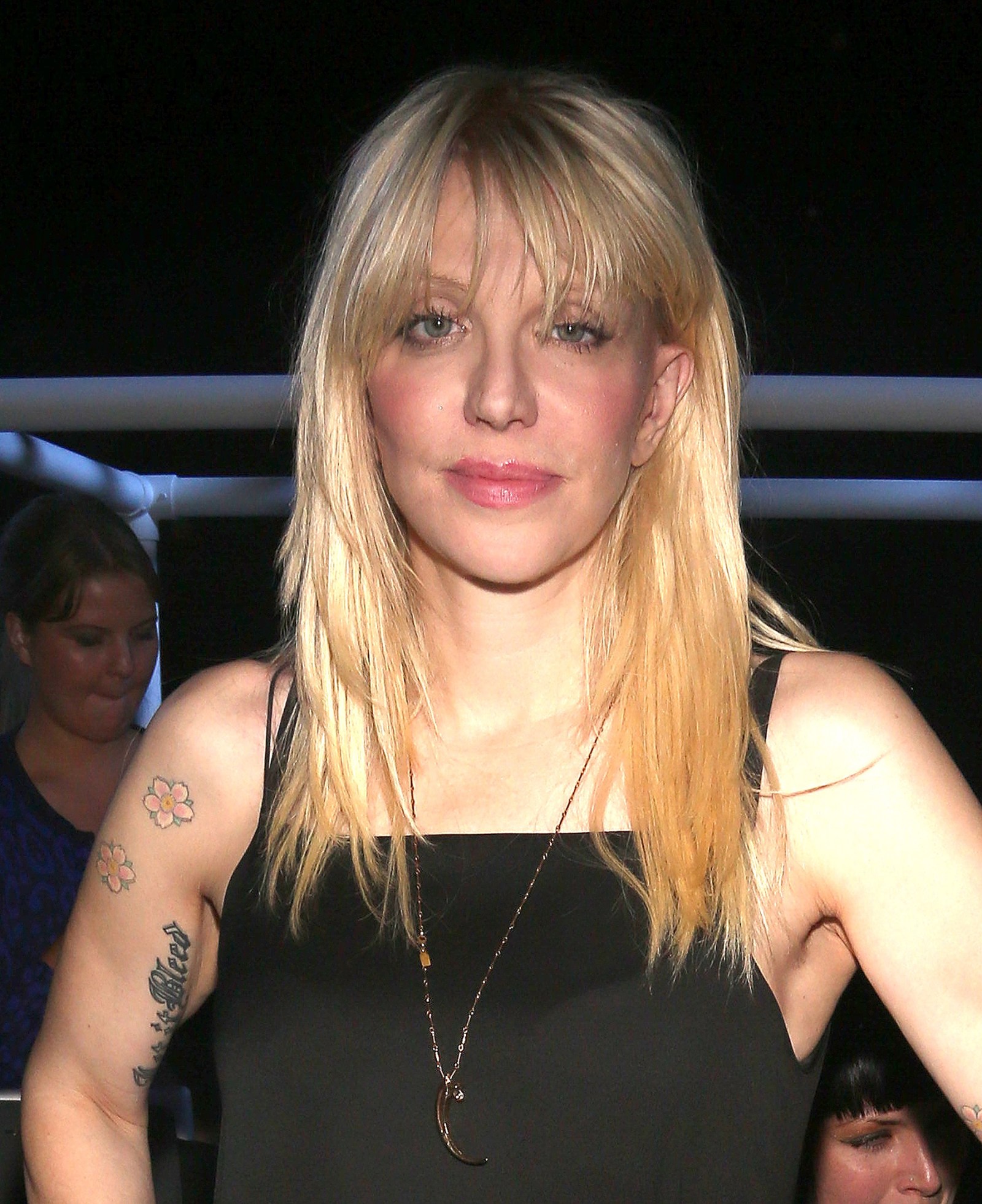 carolyn lipscomb share courtney love tits photos