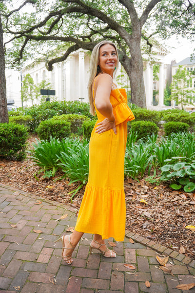 catie wilson share heels for yellow dress photos