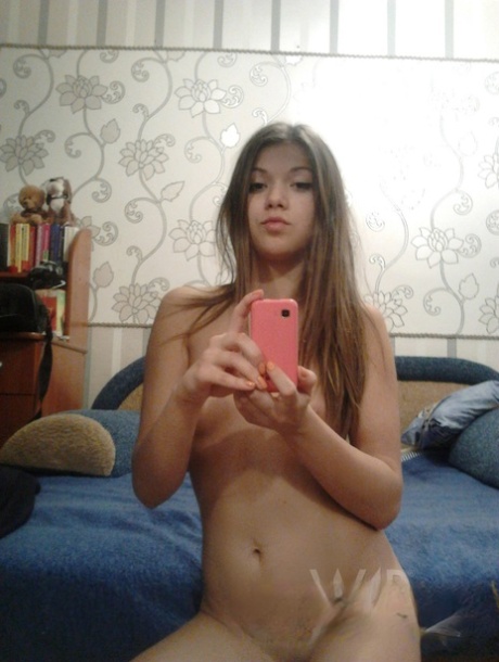 buse ercisli recommends real naked teen selfies pic