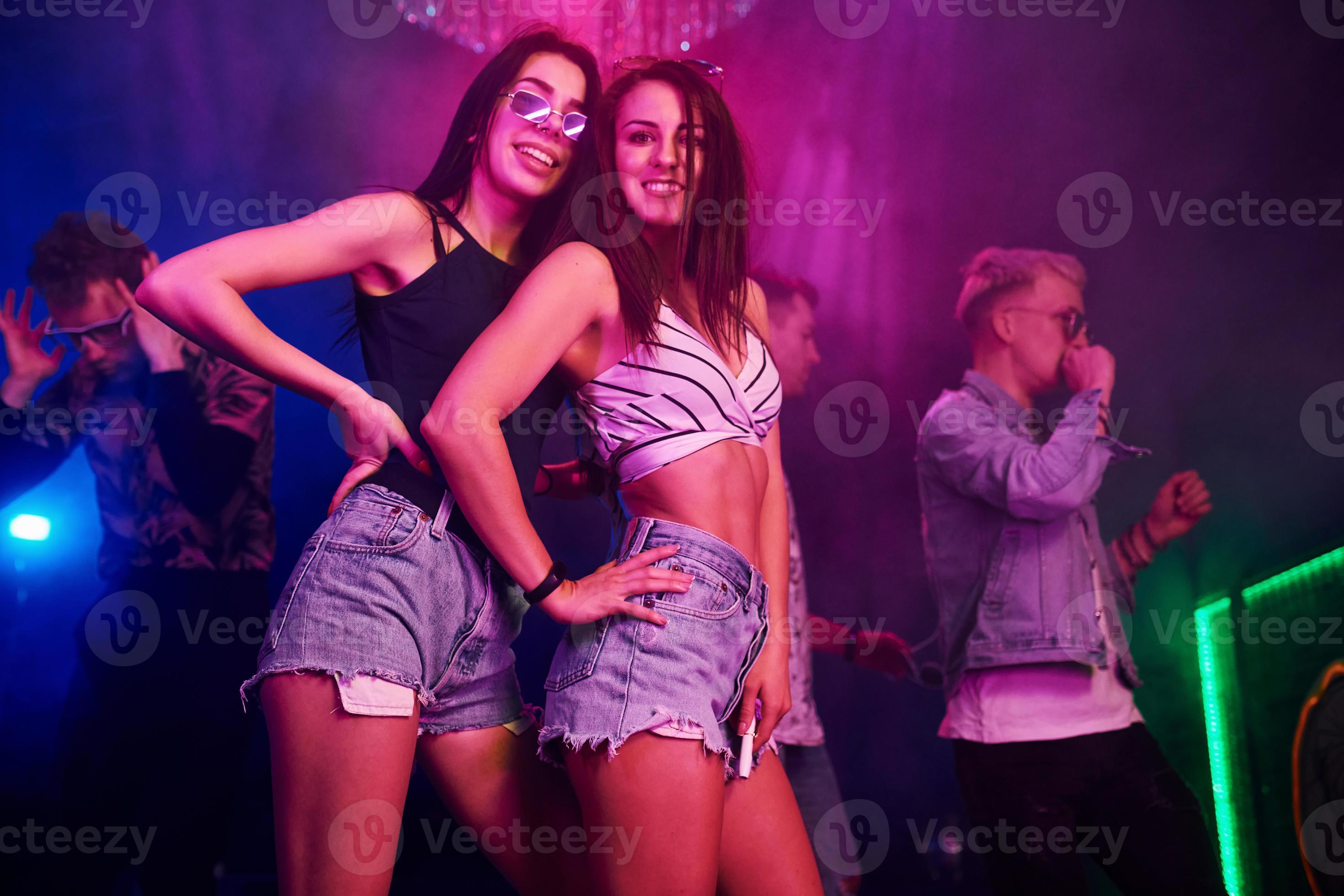 Best of Girls dancing in club