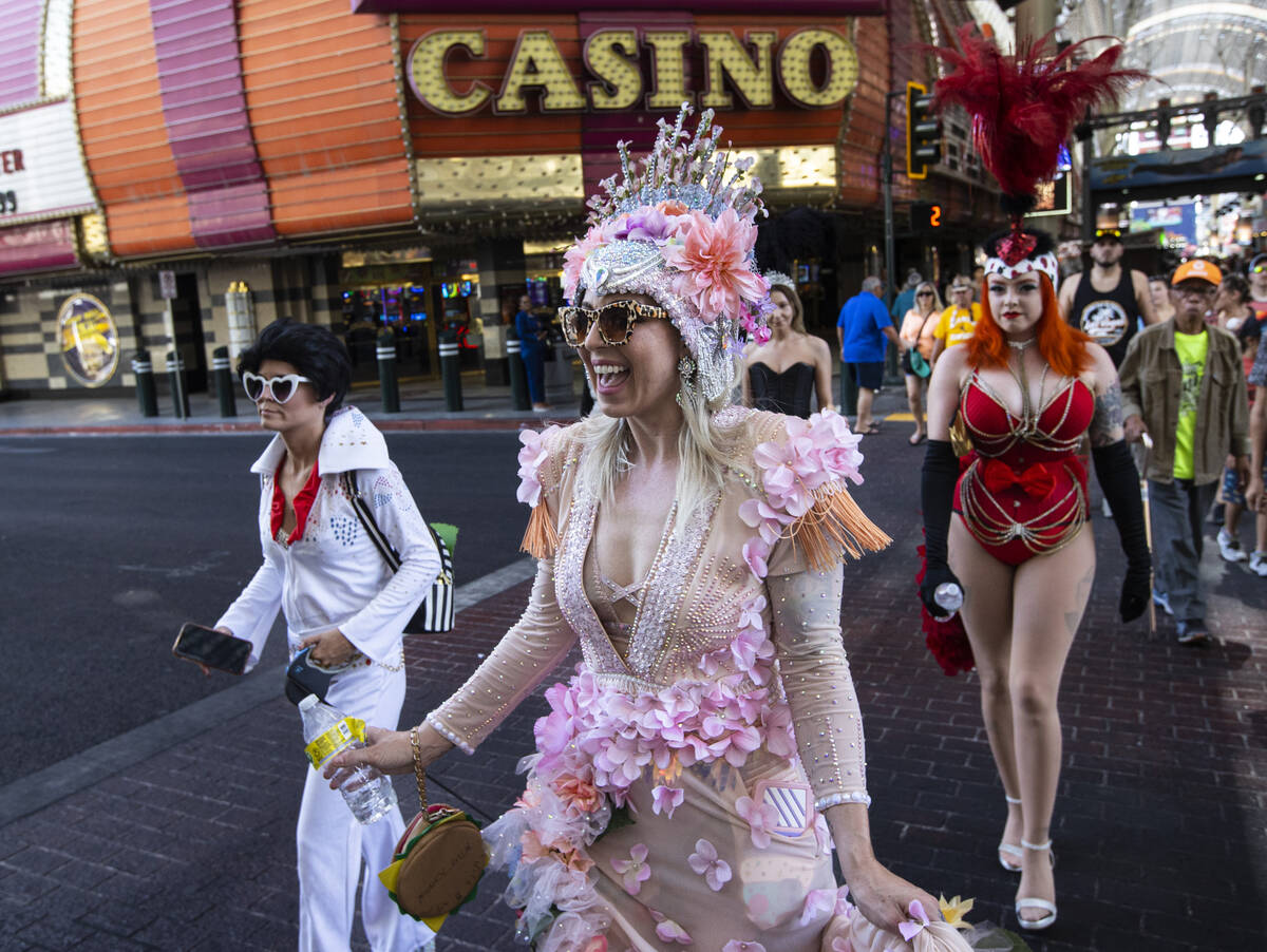 vegas showgirl images