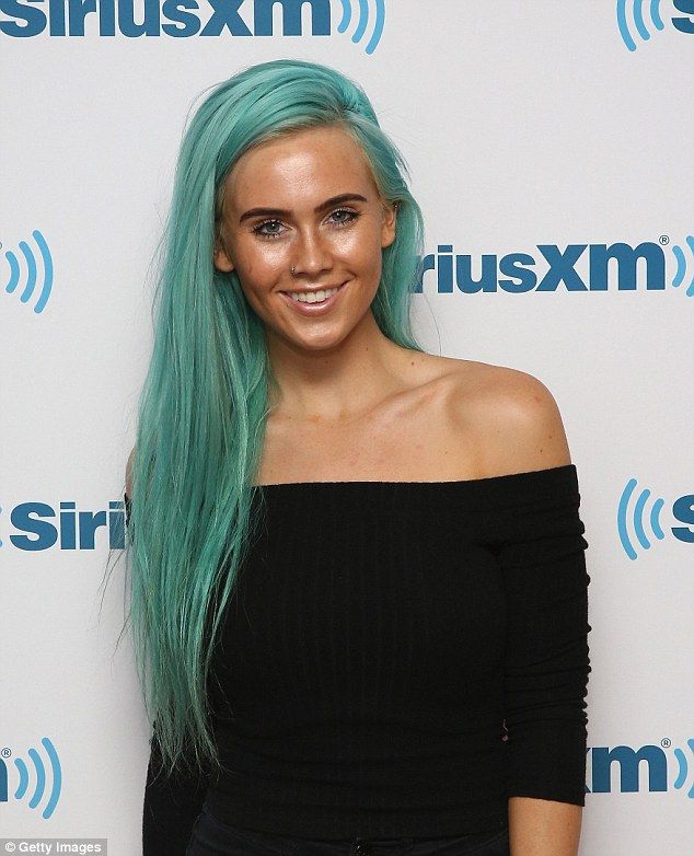 daniel kelsey recommends Dj Tigerlily Snapchat Video