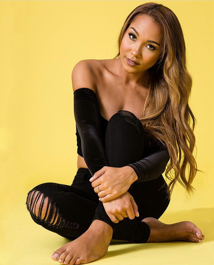 darlene humphries recommends parker mckenna posey feet pic