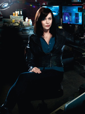 benjamin niduaza add photo eve myles ass