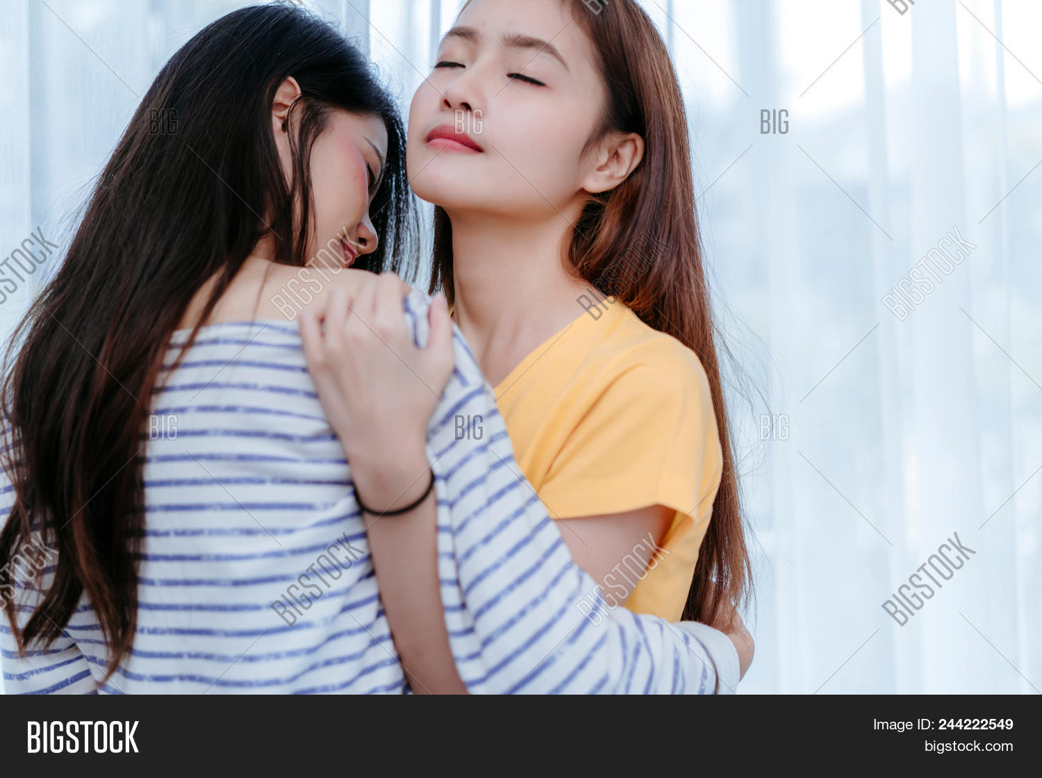brigitte lewis add lesbian asians sex photo