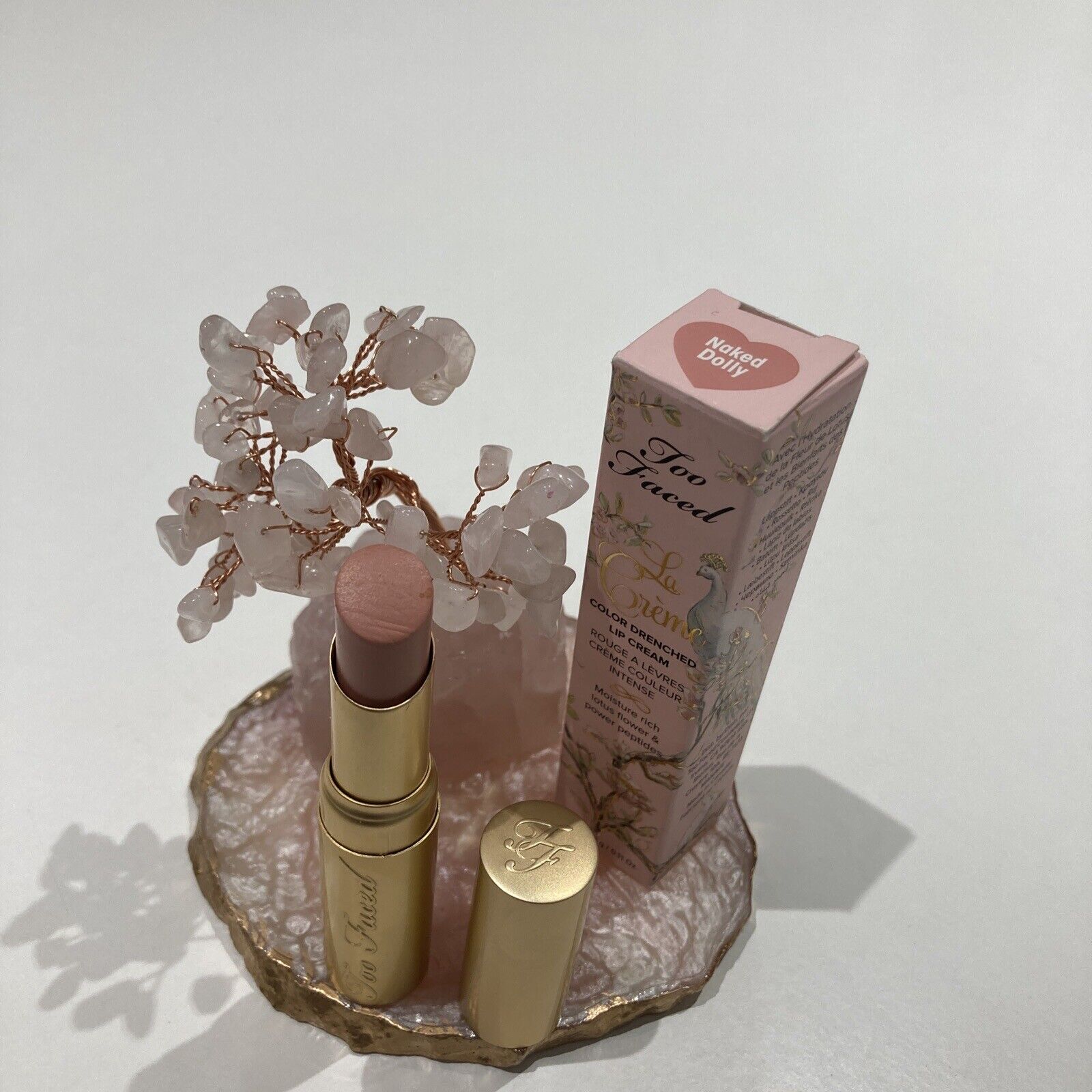 Naked Dolly Too Faced uforpliktende sex