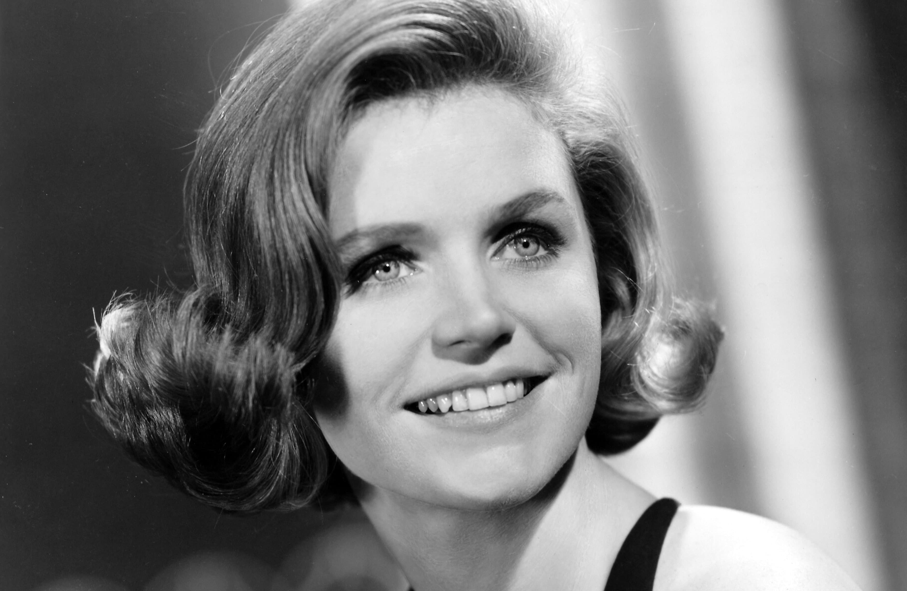 anne degiovanni recommends lee remick nude pic