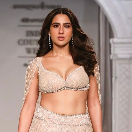 Best of Sara ali khan nude