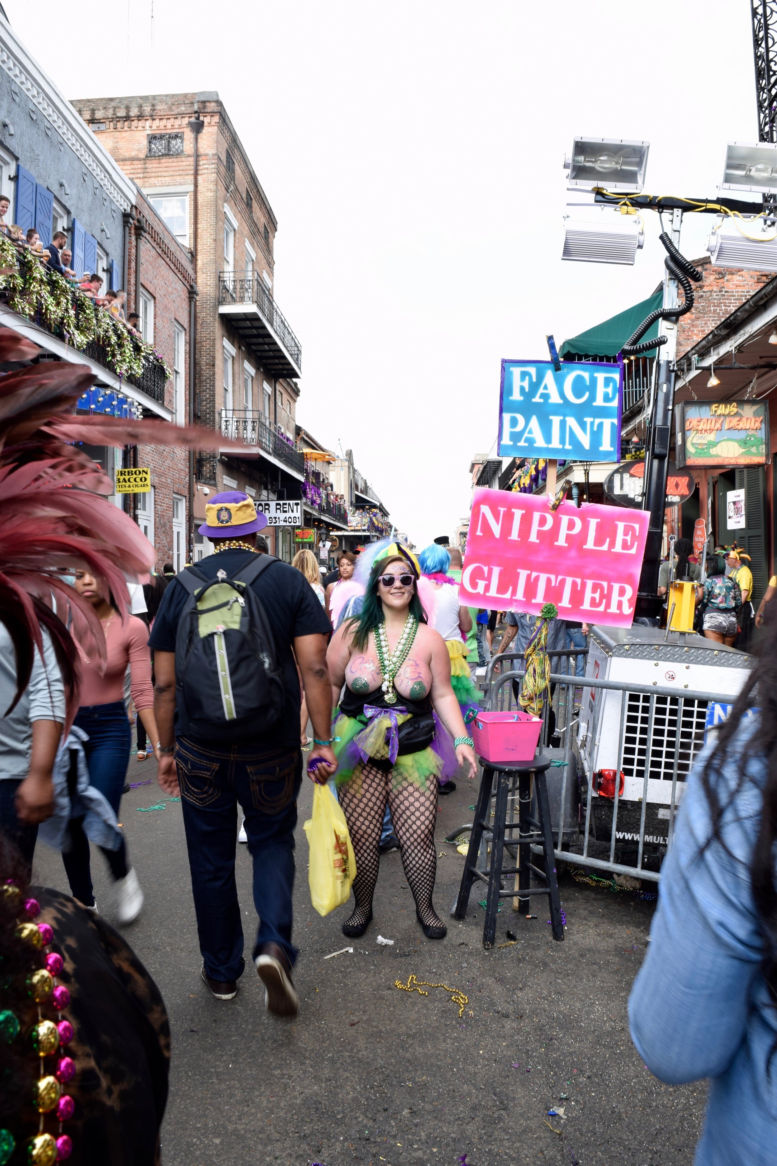 debbie tonge recommends bourbon street flashing pictures pic