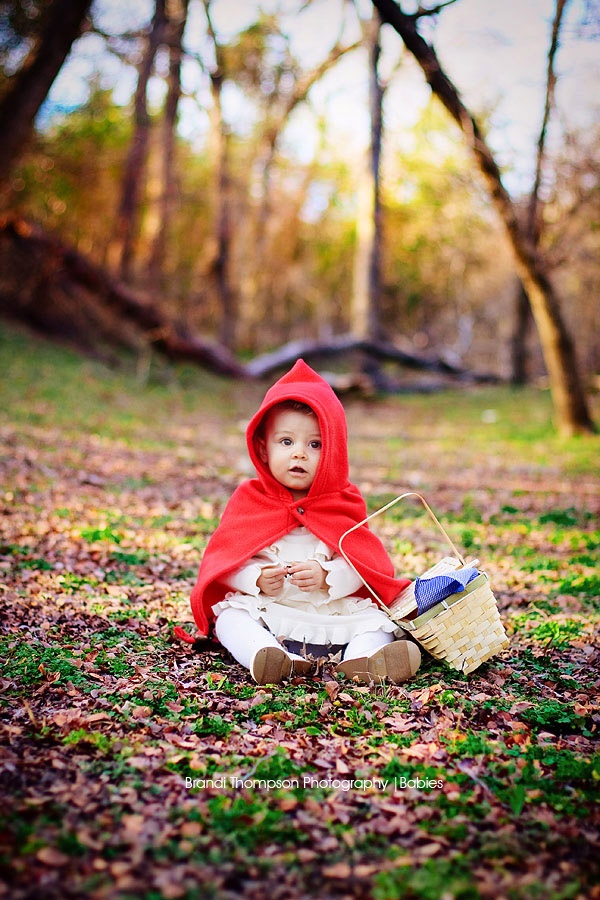 dan fedder recommends Little Red Riding Hood Photoshoot