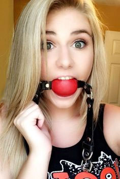 crissy stone add photo women wearing ball gags