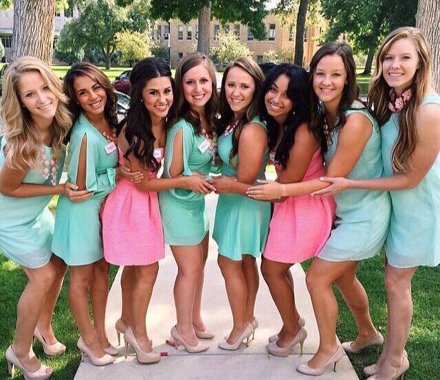 Nude College Sorority Girls two thieves