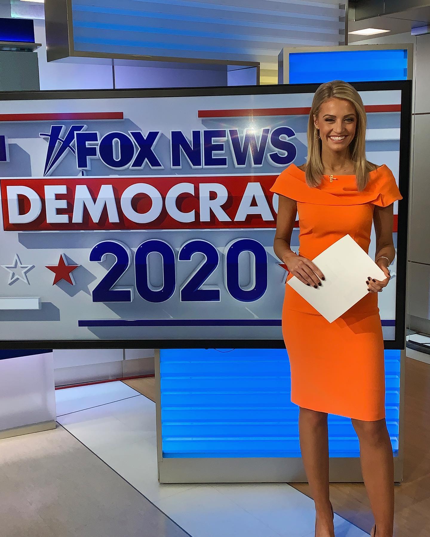 Fox News Upskirt kleef nude