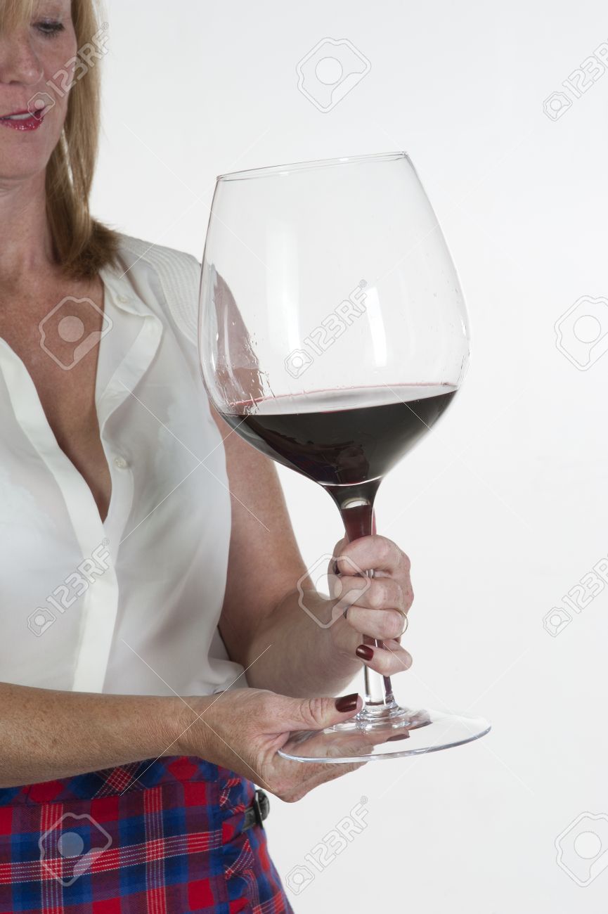 cheryl moreau recommends Huge Glass Of Wine Pic