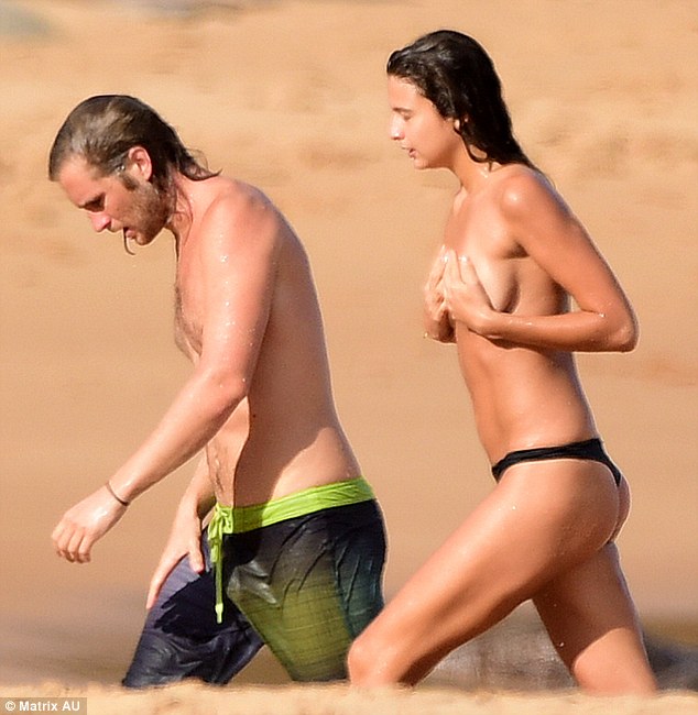 bea van schaik recommends walking topless on beach pic