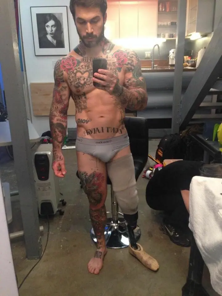 dennis bakken recommends alex minsky nude pics pic