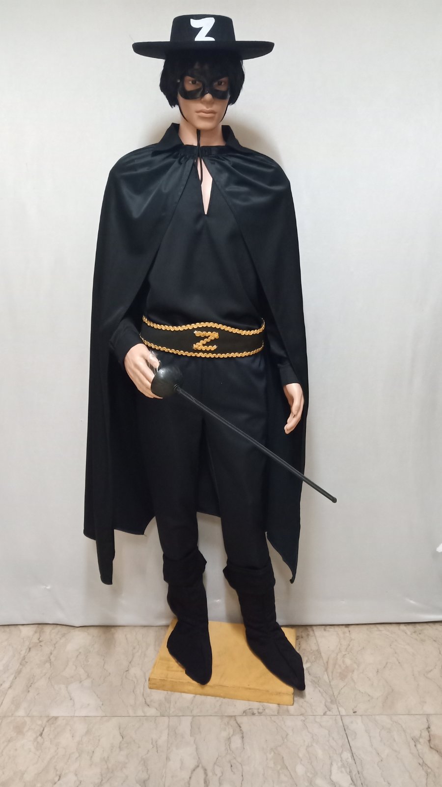 christina borbely recommends Mask Of Zorro Costume