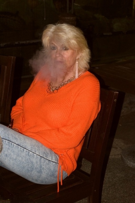 antwone walker add nude mature women smoking photo