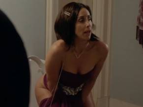 Best of Workin moms nude scenes