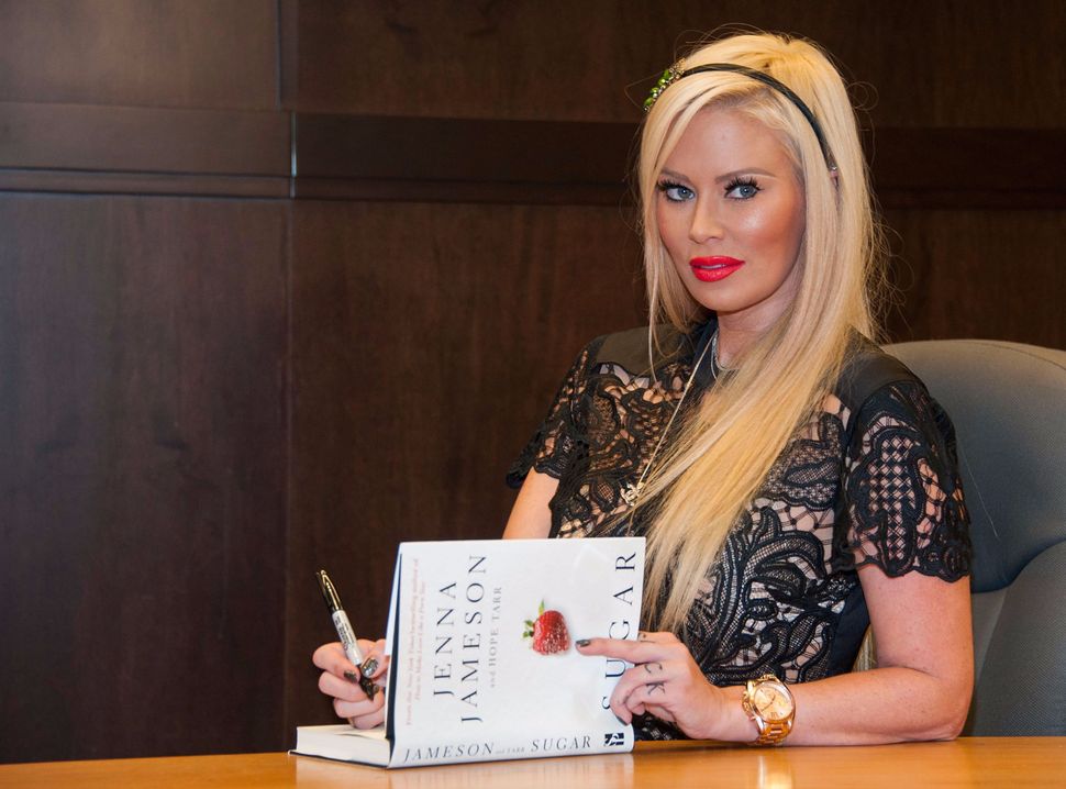 christina warfel recommends jenna jameson the kiss pic