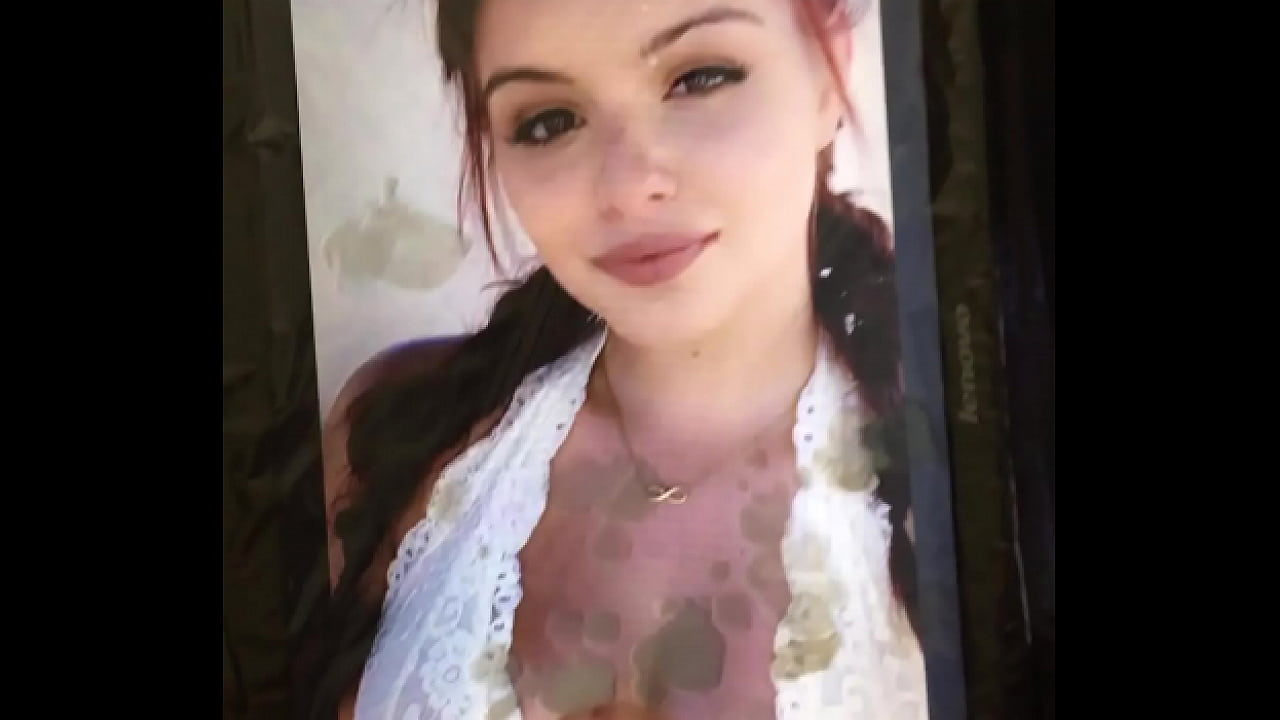 Ariel Winter Cum Tribute di biaggio