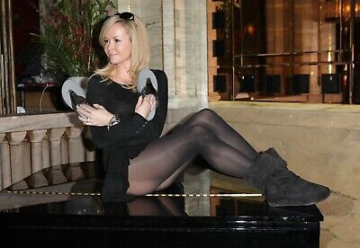 citra angelia add amanda holden stockings photo