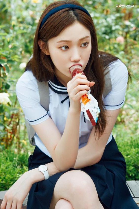 akira lim recommends Lee Sung Kyung Sexy
