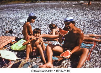 daniela munteanu recommends retro vintage family naturism pic