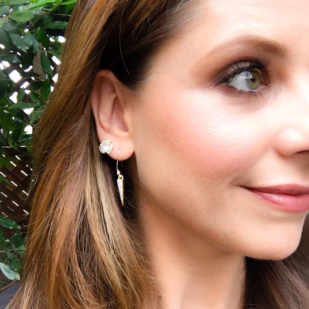 sarah michelle gellar piercings