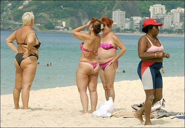 aida fadil recommends older women in thongs pic