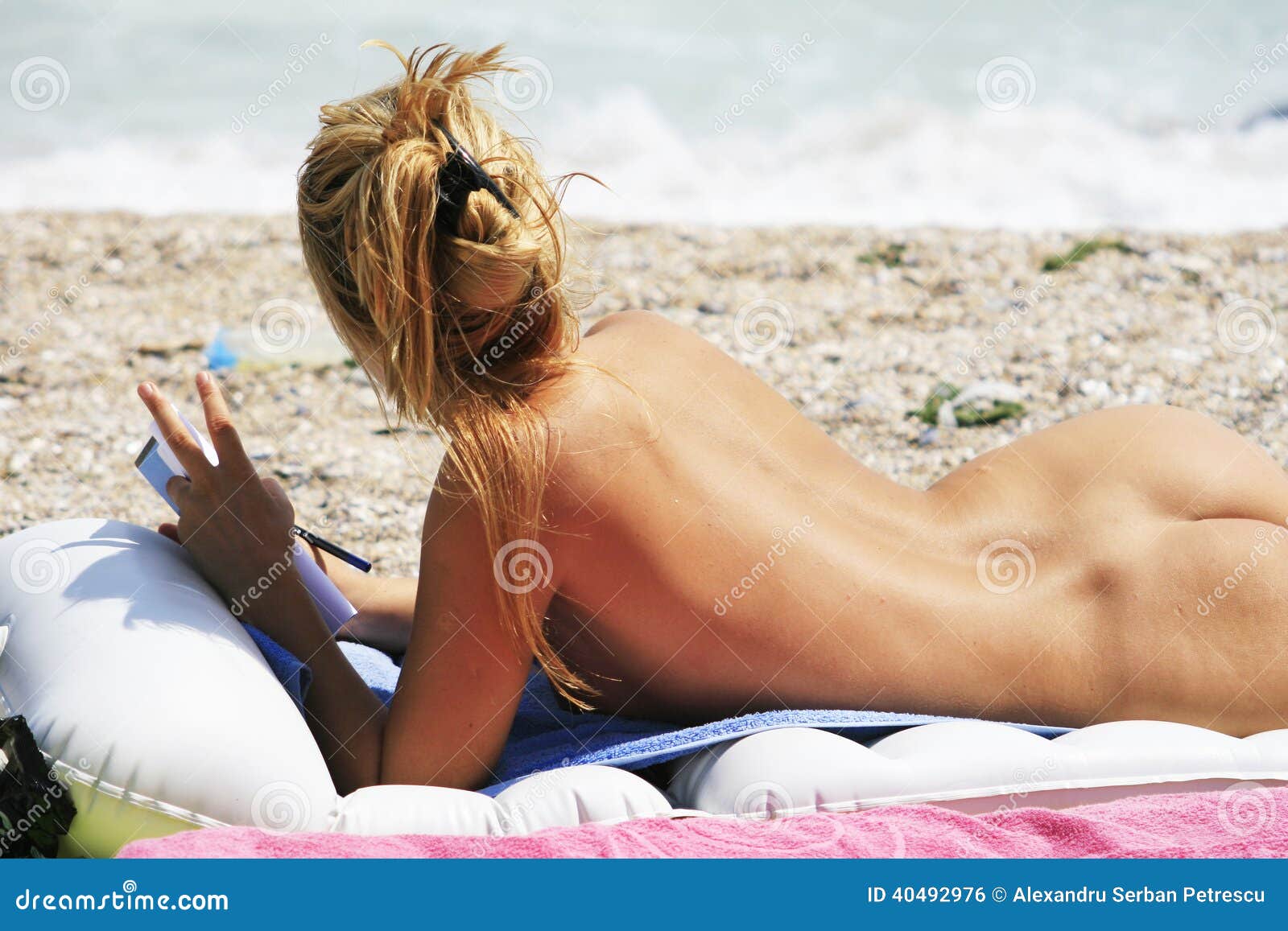christine drakeford recommends Chicas Desnudas En Playas