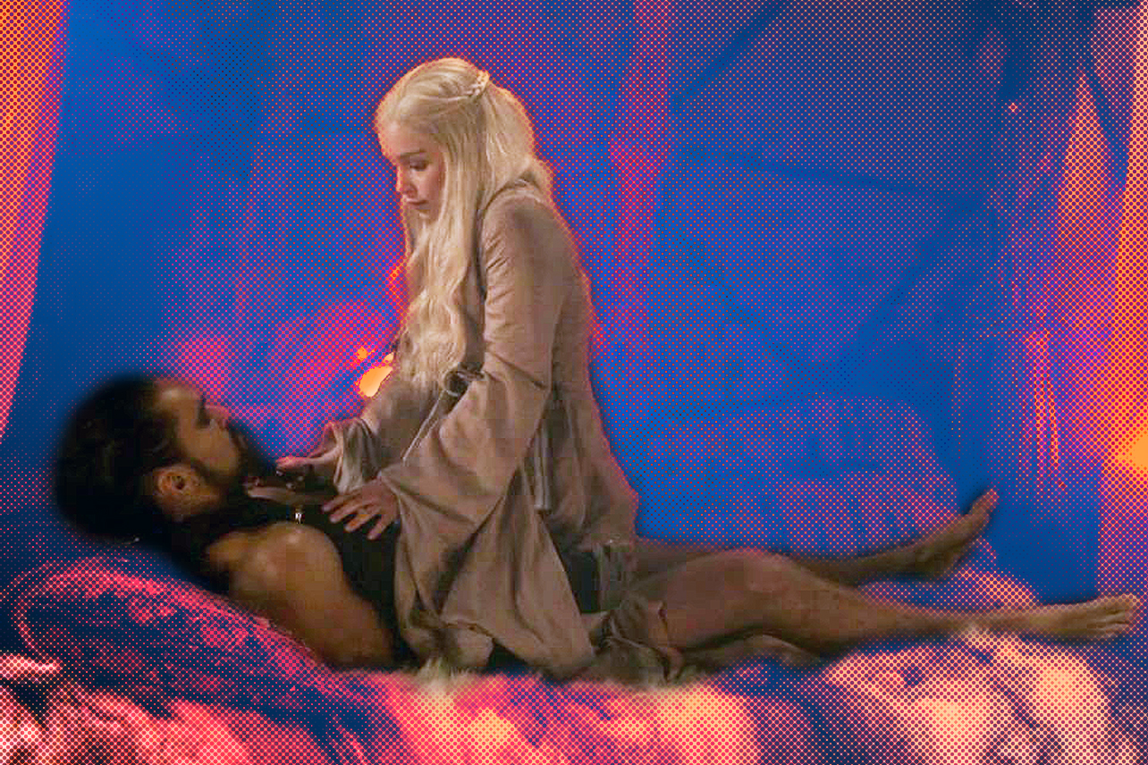 dana schoonover recommends daenerys targaryen rape scene pic