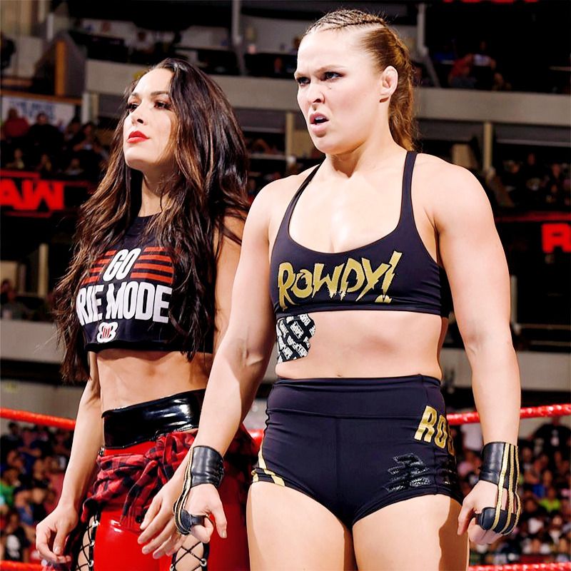 divina purkis recommends Ronda Rousey Cameltoe