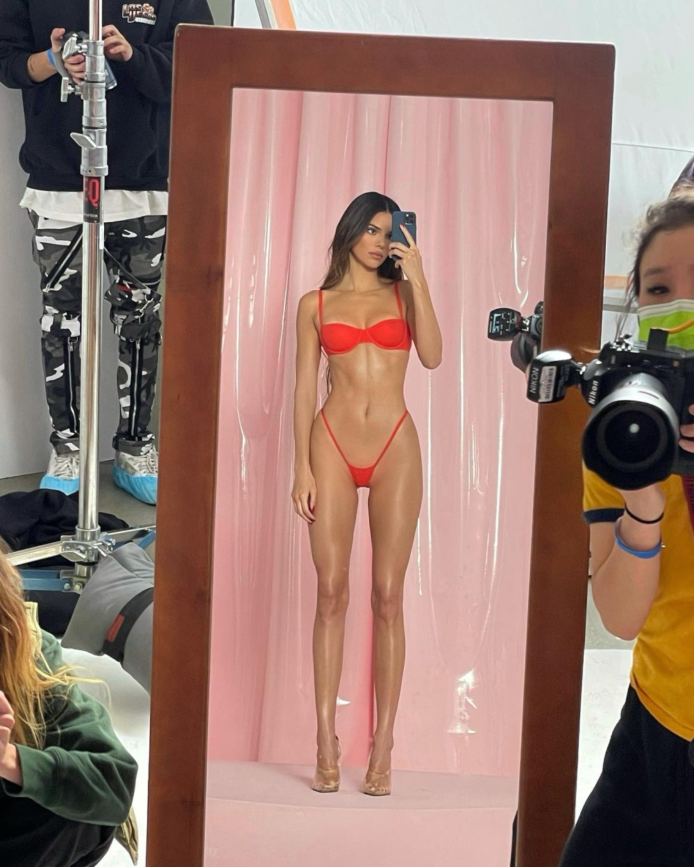 caren bradley recommends kendall and kylie jenner nude pic