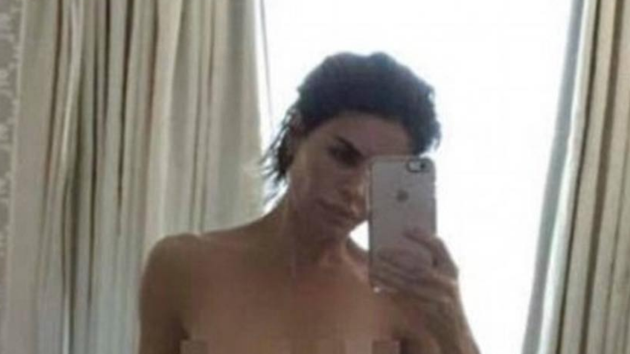 ashley brockman recommends lisa rinna naked photo pic