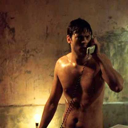 dan yarnold recommends karl urban nude pic