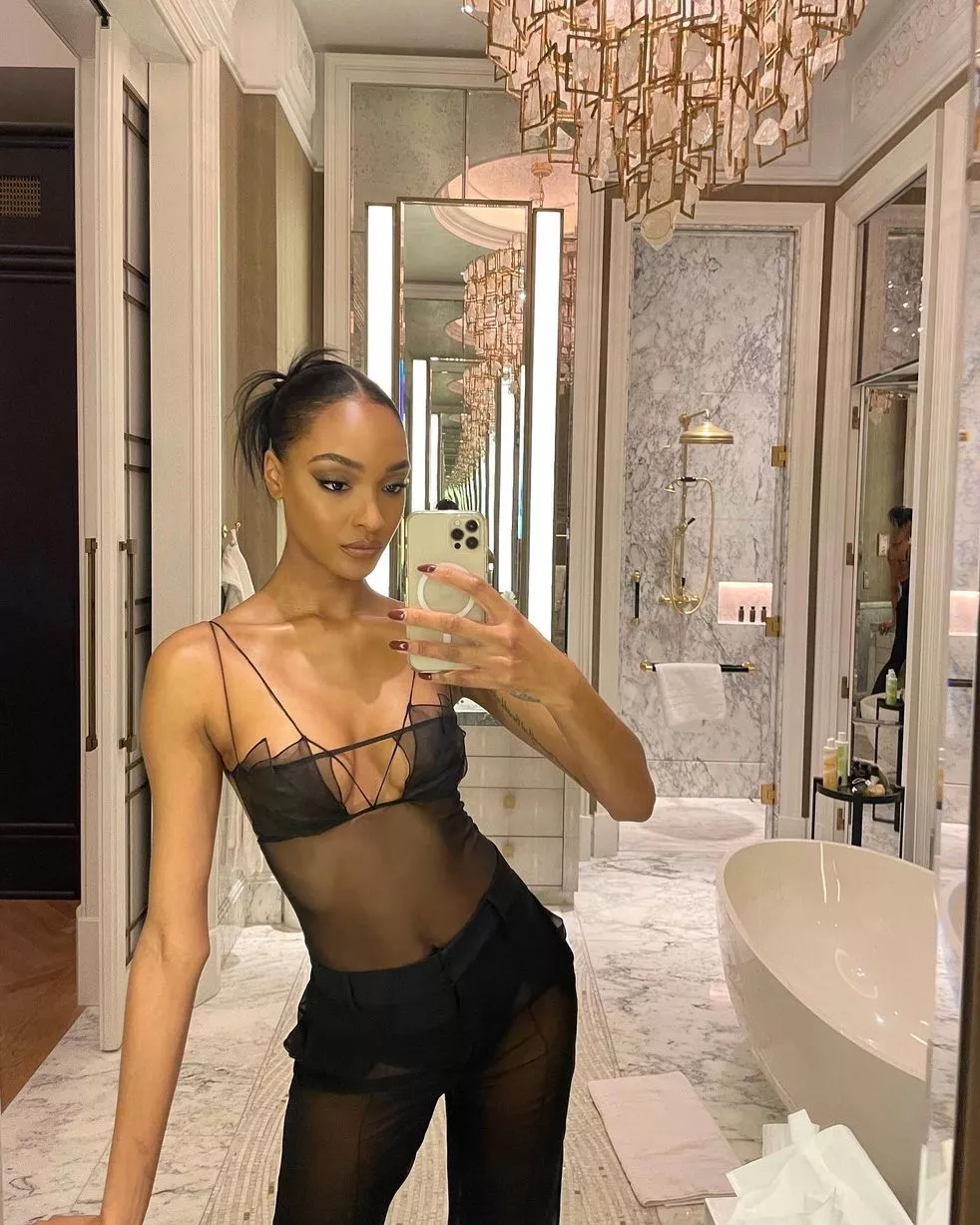 ariel sussman recommends jourdan dunn nude pic