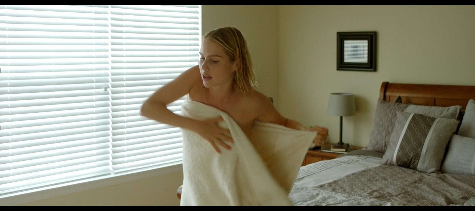 brian coonan recommends claire holt hot scene pic