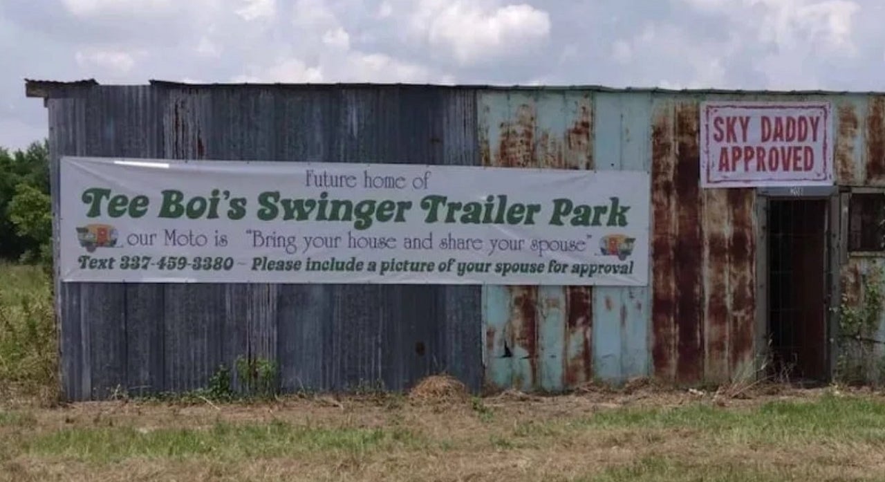 alex sarmiento recommends trailer park for swingers pic