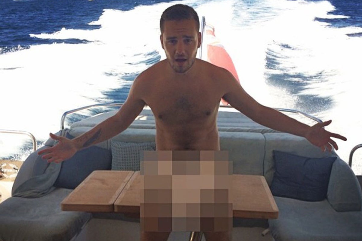 dapeng zhang recommends niall horan nude pic