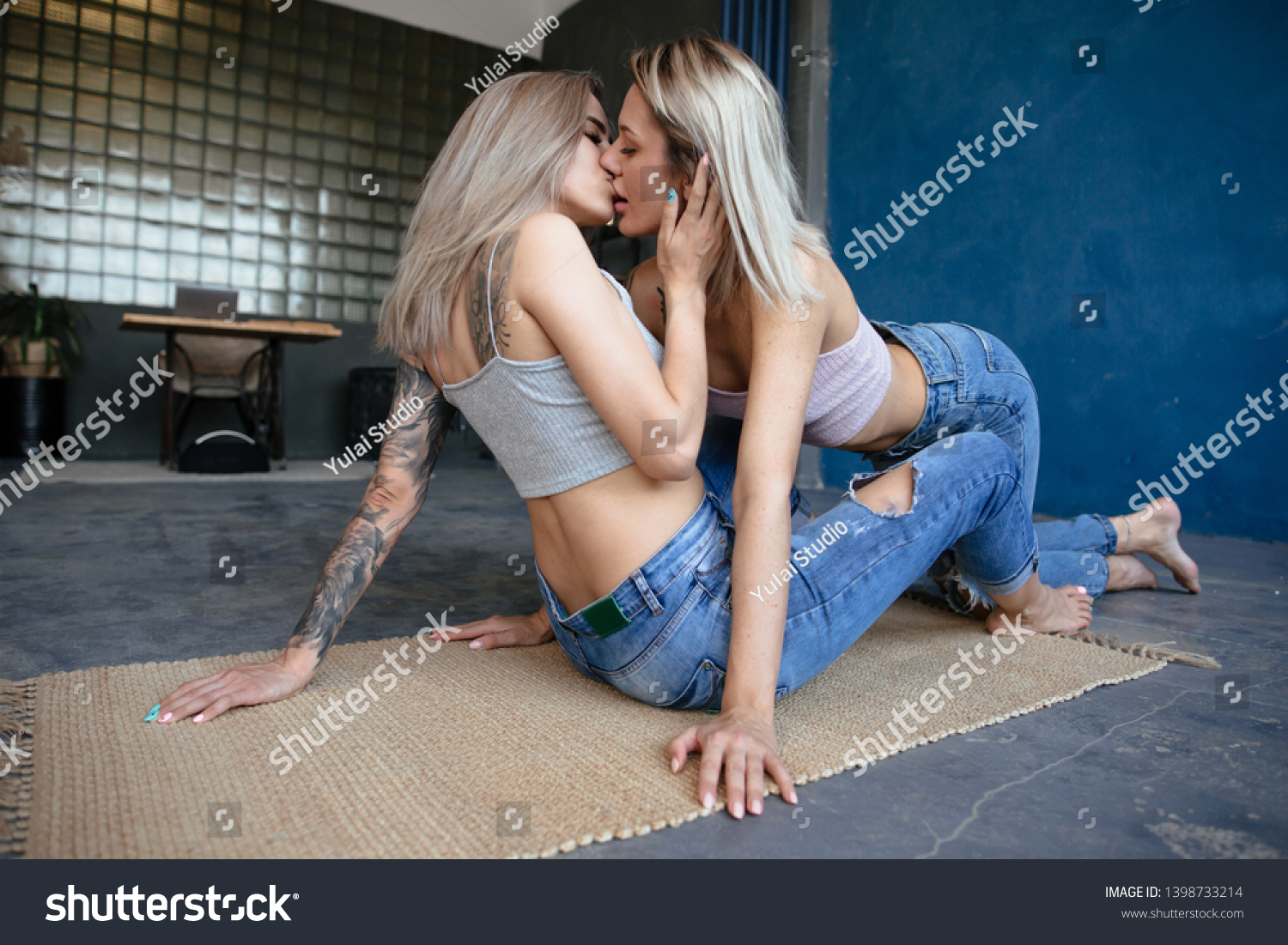 david hunsicker add passionate lesbian kissing photo
