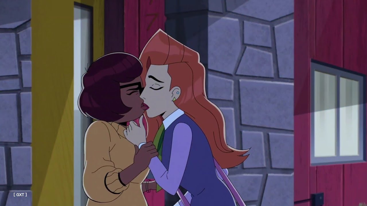 alejandra picado recommends Daphne And Velma Kiss