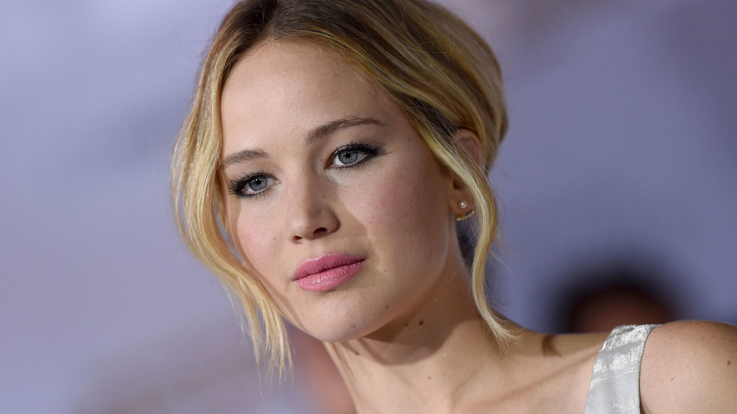 claudia monsivais recommends Jennifer Lawrence Asshole