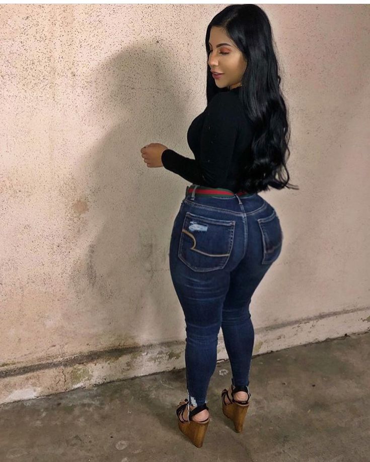 christian descoteaux share beautiful big booty latinas photos