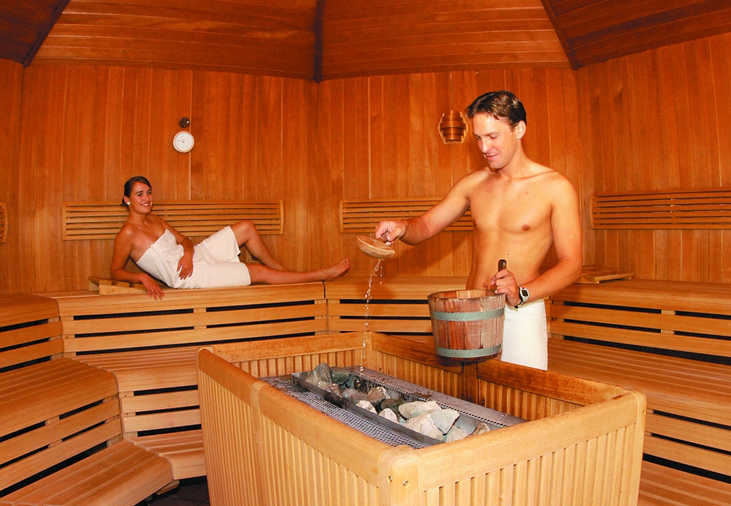 alicia jamison add naked in the sauna photo