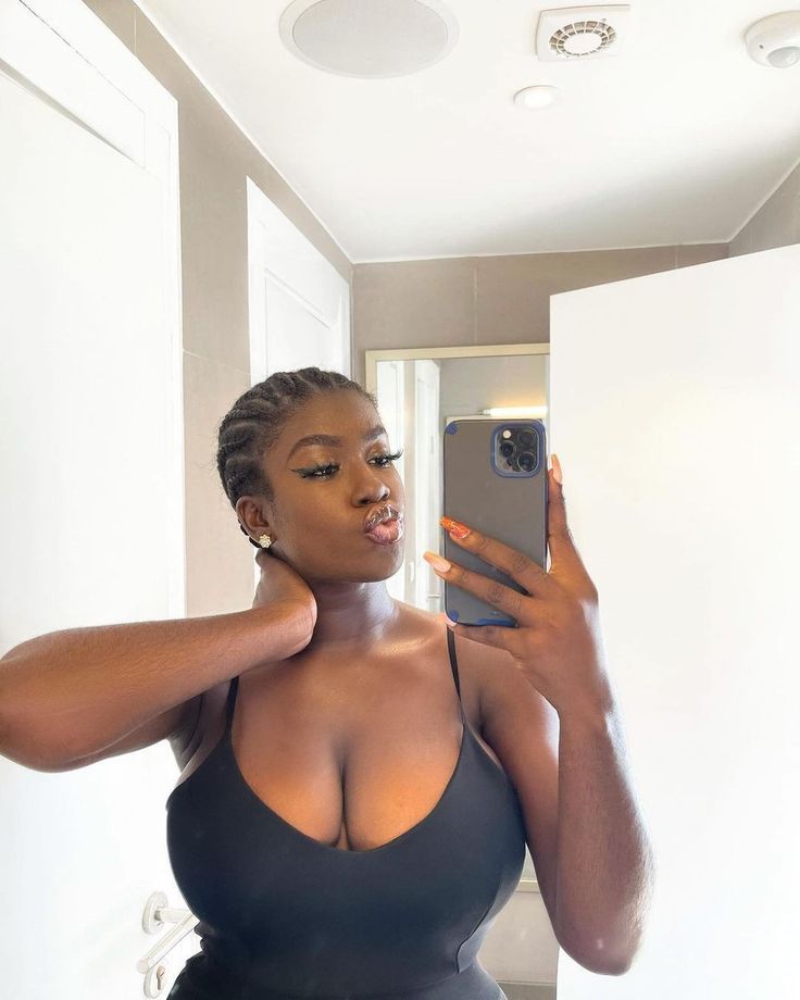 bong soto recommends Big Pretty Black Titties