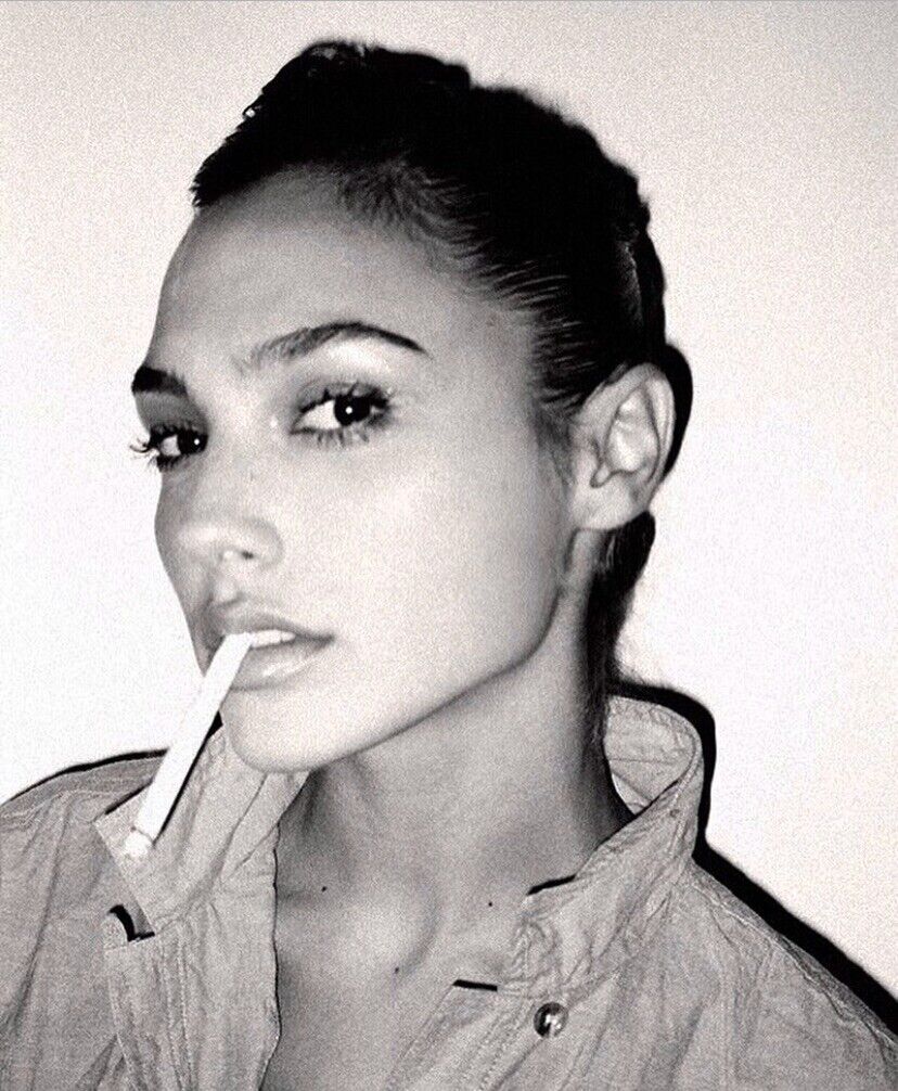 angeline agle recommends gal gadot smoking pic