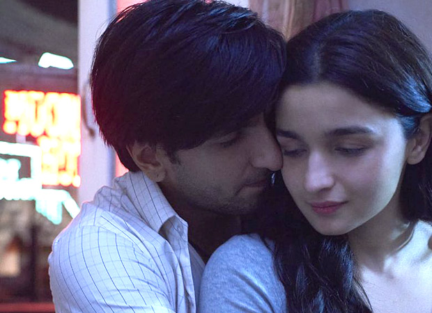 chelsea cowell share alia bhatt kissing scene photos