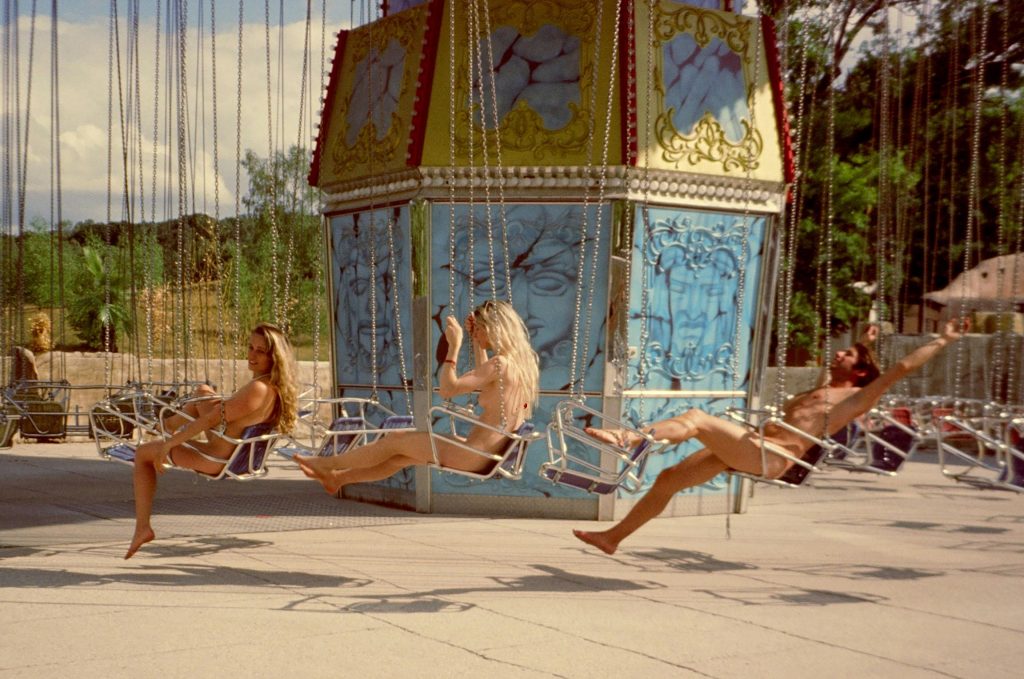 david kereselidze recommends Nude At Amusement Park