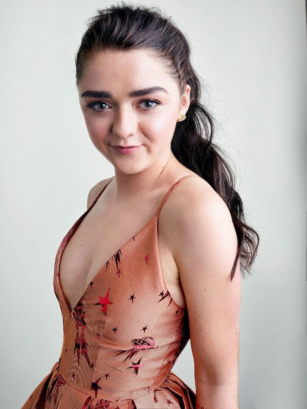 agatha davids recommends Maisie Williams Erotic